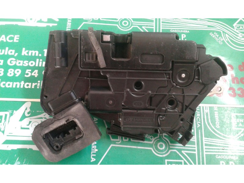 Recambio de cerradura puerta delantera derecha para seat leon (5f1) reference referencia OEM IAM 5K1837016E 7 PINES NEGRO