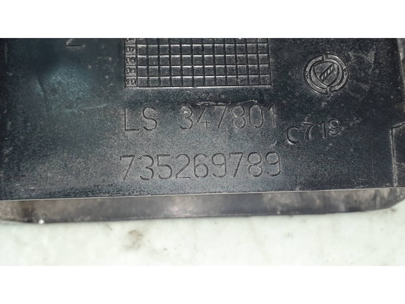 Recambio de rejilla delantera para fiat stilo (192) 1.4 sting referencia OEM IAM 735269789 LS347801 VENTILACION CENTRAL