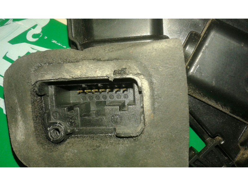 Recambio de cerradura puerta delantera derecha para seat leon (5f1) reference referencia OEM IAM 5K1837016E 7 PINES NEGRO