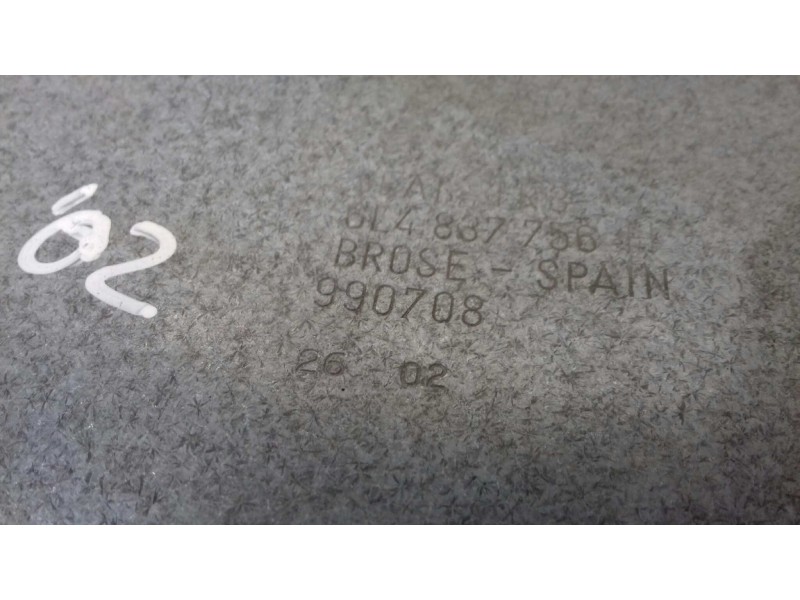 Recambio de elevalunas delantero derecho para seat ibiza (6l1) stella referencia OEM IAM 6L4837752AQ 6L4837756H ELECTRICO