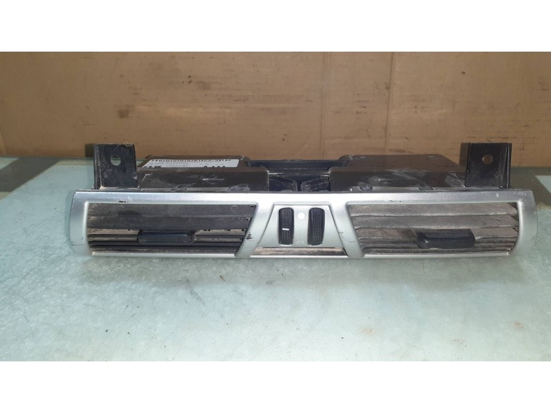 Recambio de rejilla delantera para fiat stilo (192) 1.4 sting referencia OEM IAM 735269789 LS347801 VENTILACION CENTRAL