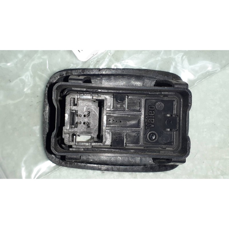 Recambio de mando elevalunas trasero izquierdo para peugeot 207 xs referencia OEM IAM 96548603 VALEO CONECTOR 4 PINES