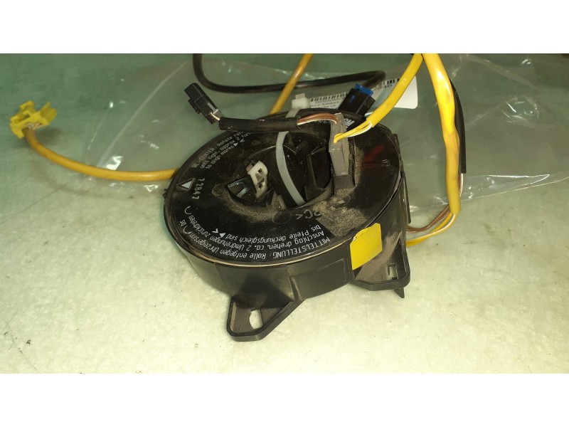 Recambio de anillo airbag para opel sintra cd referencia OEM IAM 26046441 1610662 GM