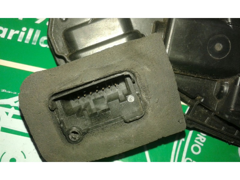 Recambio de cerradura puerta trasera derecha para seat leon (5f1) reference referencia OEM IAM 5K4839016Q 7 PINES NEGRO