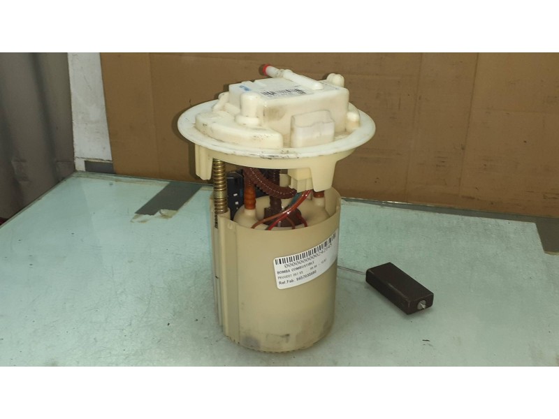 Recambio de bomba combustible para peugeot 207 xs referencia OEM IAM 9657035980 CONECTOR 4 PINES AFORADOR