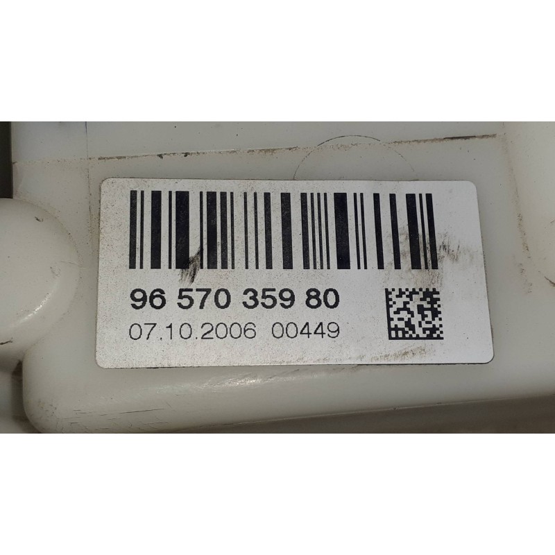 Recambio de bomba combustible para peugeot 207 xs referencia OEM IAM 9657035980 CONECTOR 4 PINES AFORADOR