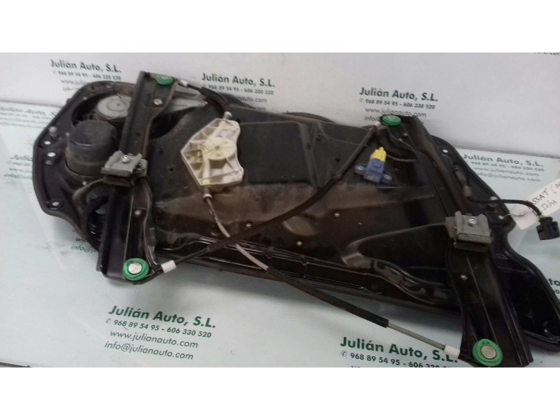 Recambio de elevalunas delantero derecho para volkswagen passat berlina (3c2) advance referencia OEM IAM 0548571951 3C1837756G E