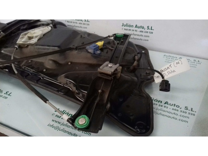 Recambio de elevalunas delantero derecho para volkswagen passat berlina (3c2) advance referencia OEM IAM 0548571951 3C1837756G E