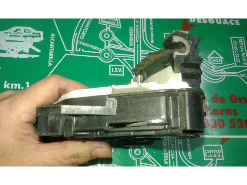 Recambio de cerradura puerta trasera izquierda para seat leon (5f1) reference referencia OEM IAM 5K4839015Q 7 PINES NEGRO