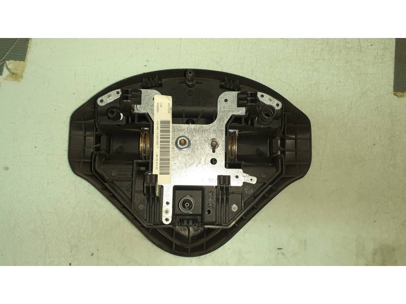 Recambio de airbag delantero izquierdo para peugeot 207 xs referencia OEM IAM 96500674ZD 96500674 5AMB1A0067895