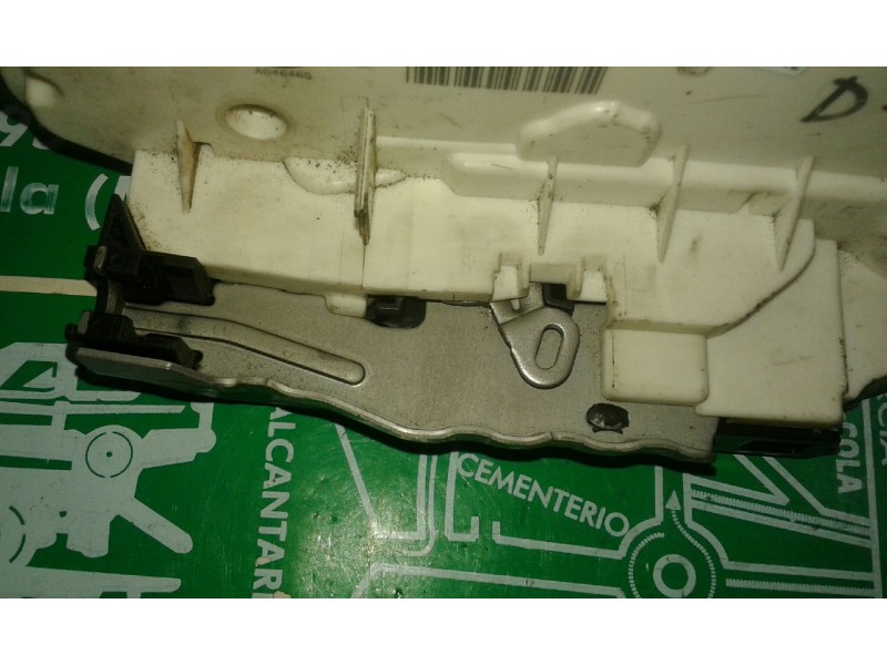 Recambio de cerradura puerta delantera izquierda para seat leon (5f1) reference referencia OEM IAM 5K1837015E 7 PINES NEGRO