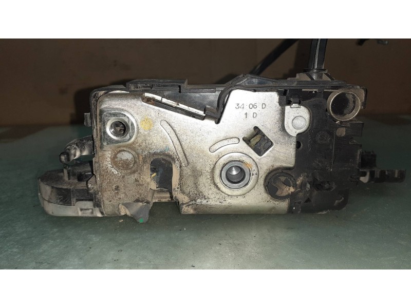 Recambio de cerradura puerta delantera derecha para peugeot 207 xs referencia OEM IAM 24099816 240978016 ELECTRICA