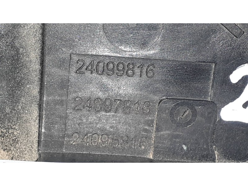Recambio de cerradura puerta delantera derecha para peugeot 207 xs referencia OEM IAM 24099816 240978016 ELECTRICA