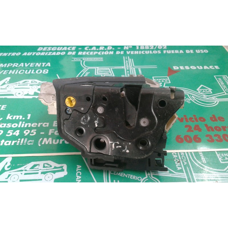Recambio de cerradura puerta trasera izquierda para audi q7 (4l) 3.0 tdi referencia OEM IAM 3C4839 5+4 PINES BLANCO
