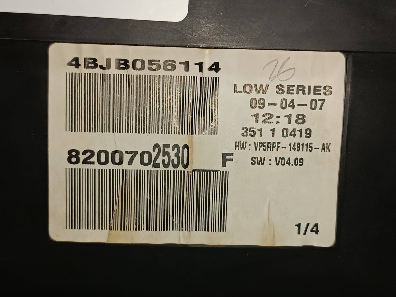 Recambio de cuadro instrumentos para renault megane ii berlina 5p confort dynamique referencia OEM IAM 8200702530 4BJB056114 VIS