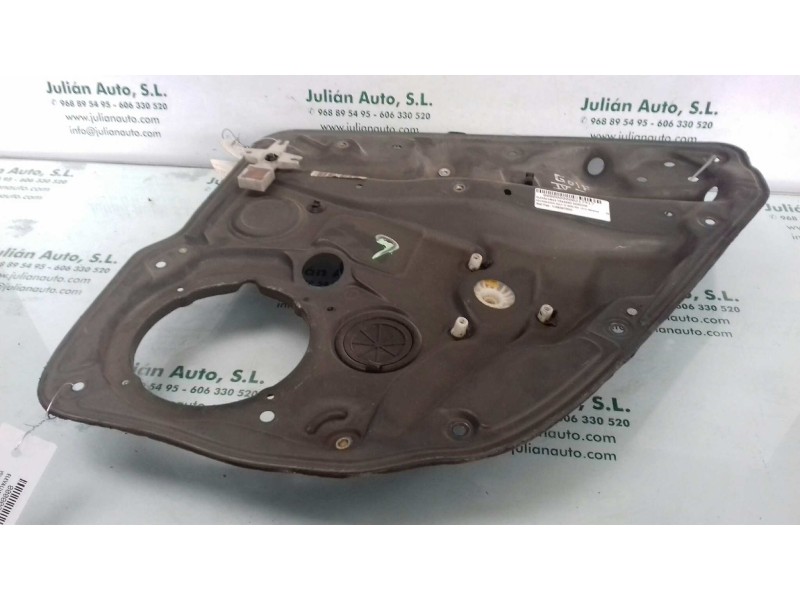 Recambio de elevalunas trasero derecho para volkswagen golf iv berlina (1j1) advance referencia OEM IAM 1J4839730H 1J4839756E EL Recambio de elevalunas trasero derecho para volkswagen golf iv berlina (1j1) advance referencia OEM IAM 1J4839730H 1J4839756E EL