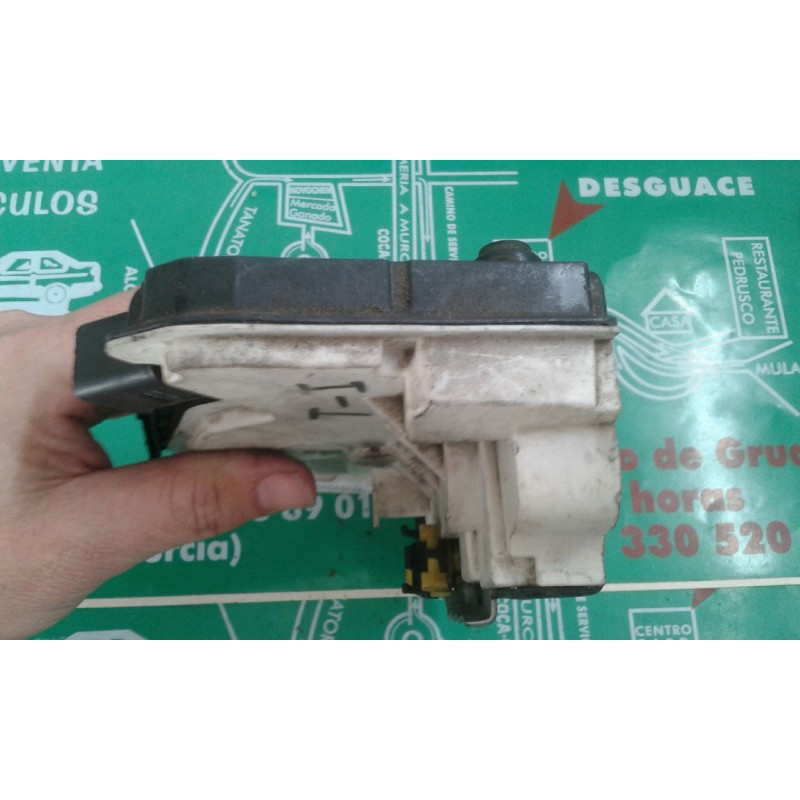 Recambio de cerradura puerta trasera izquierda para seat ibiza st (6j8) reference referencia OEM IAM 6J0839015C 3+3 PINES NEGRO