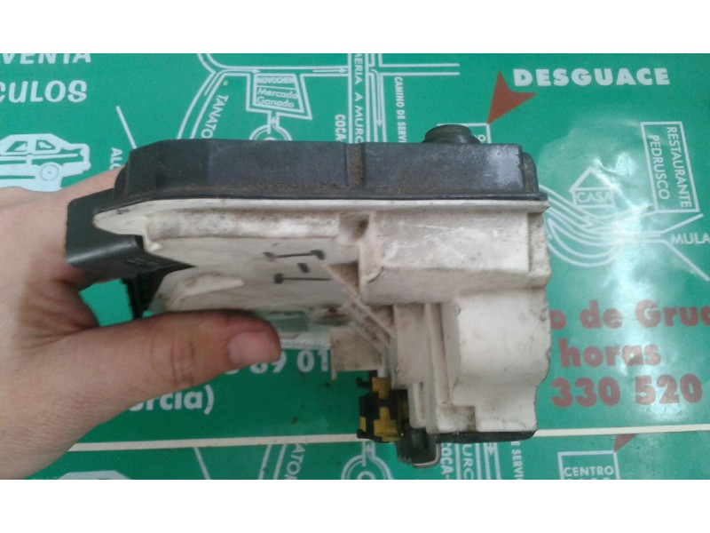 Recambio de cerradura puerta trasera izquierda para seat ibiza st (6j8) reference referencia OEM IAM 6J0839015C 3+3 PINES NEGRO