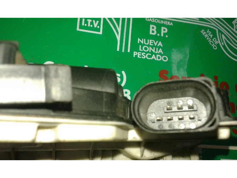Recambio de cerradura puerta delantera izquierda para seat ibiza st (6j8) reference referencia OEM IAM 5N1837015C 4+3 PINES NEGR