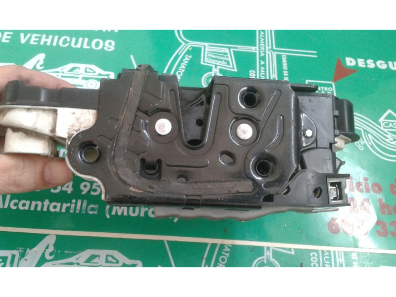Recambio de cerradura puerta delantera izquierda para seat ibiza st (6j8) reference referencia OEM IAM 5N1837015C 4+3 PINES NEGR