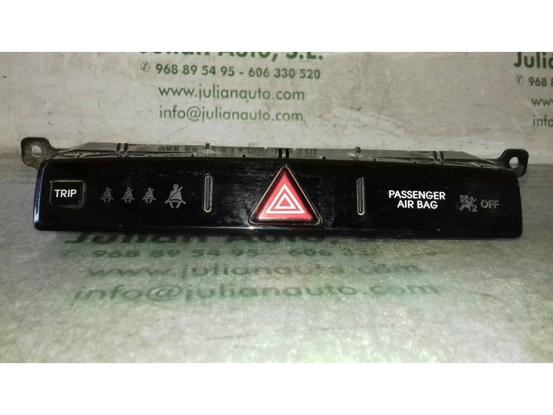 Recambio de warning para hyundai i20 basis referencia OEM IAM 937501J5104X  10 + 10 PINES