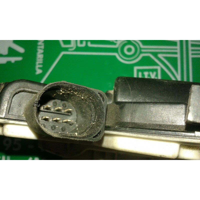 Recambio de cerradura puerta delantera derecha para seat ibiza st (6j8) reference referencia OEM IAM 5N1837016C 3+3 PINES NEGRO