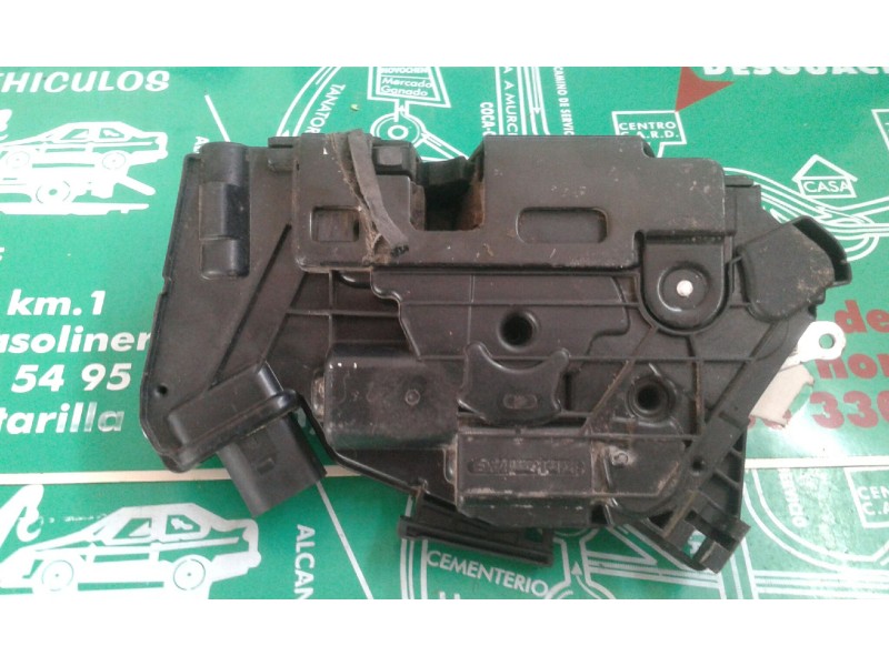 Recambio de cerradura puerta delantera derecha para seat ibiza st (6j8) reference referencia OEM IAM 5N1837016C 3+3 PINES NEGRO