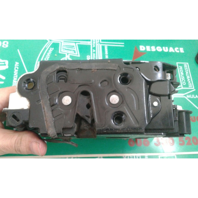 Recambio de cerradura puerta delantera derecha para seat ibiza st (6j8) reference referencia OEM IAM 5N1837016C 3+3 PINES NEGRO