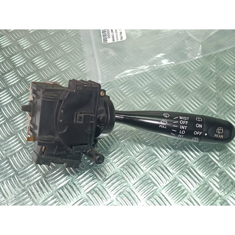 Recambio de mando limpia para toyota corolla (e12) 1.6 linea luna berlina referencia OEM IAM 173647  CONECTOR 10 PINES