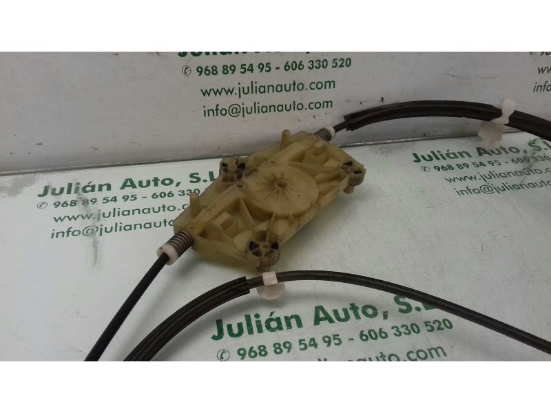 Recambio de elevalunas delantero izquierdo para audi a6 berlina (4f2) 2.7 tdi referencia OEM IAM 4F0837461C  ELECTRICO