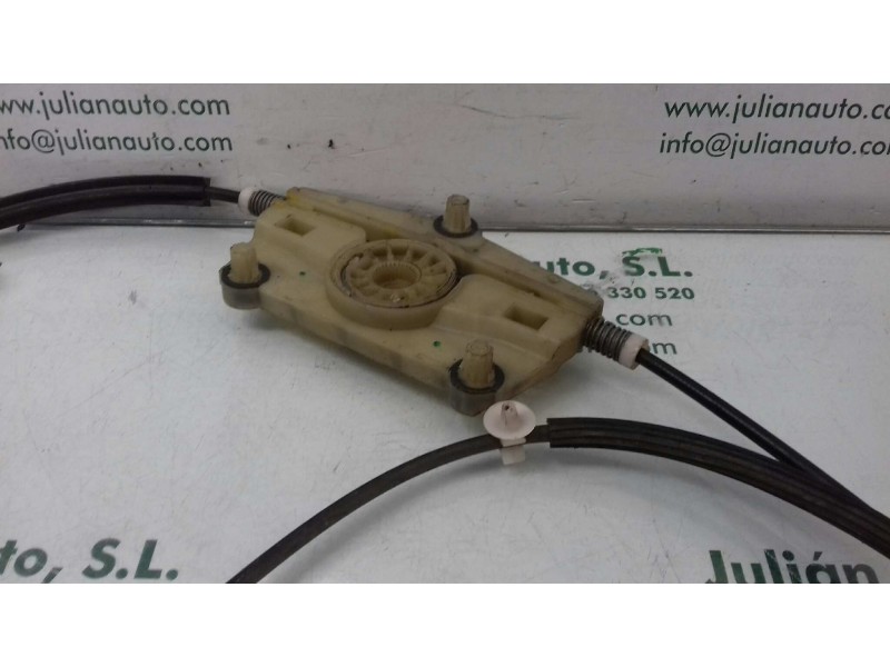Recambio de elevalunas delantero izquierdo para audi a6 berlina (4f2) 2.7 tdi referencia OEM IAM 4F0837461C  ELECTRICO