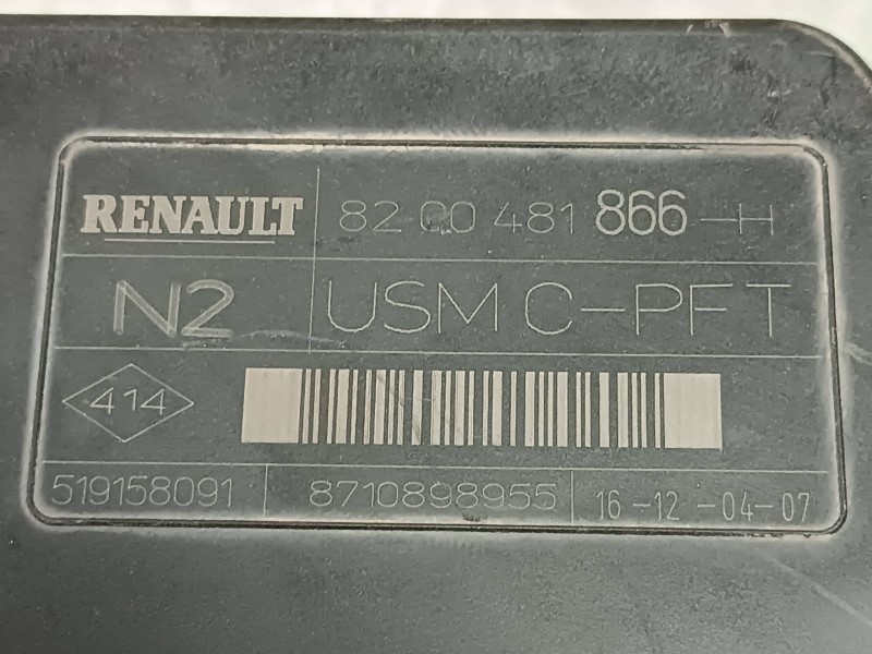 Recambio de caja reles / fusibles para renault megane ii berlina 5p confort dynamique referencia OEM IAM 8200481866H 519158091 