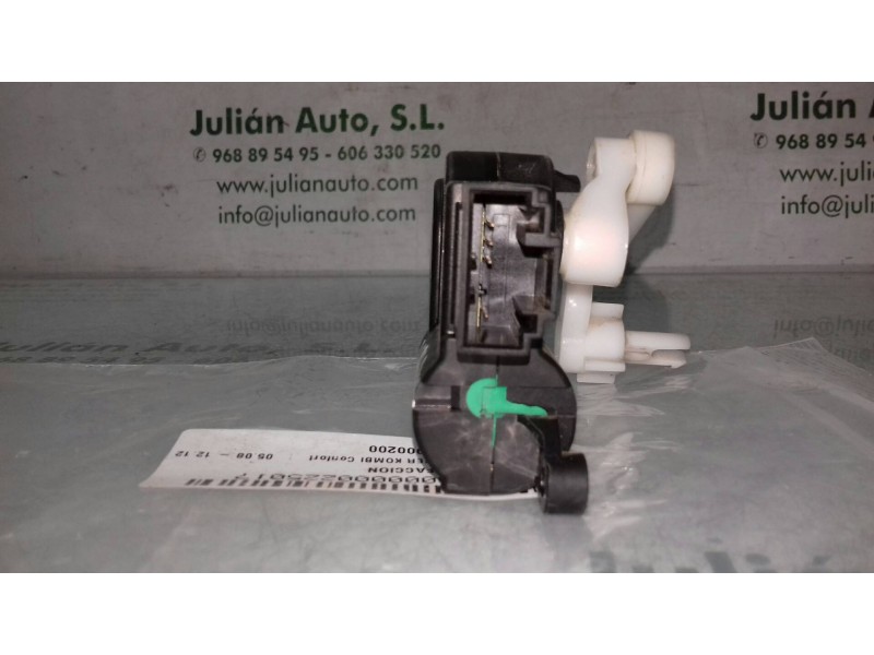 Recambio de motor calefaccion para peugeot partner kombi confort referencia OEM IAM A21900200 3093701 DENSO