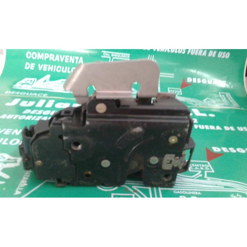 Recambio de cerradura puerta delantera derecha para audi a4 berlina (8e) referencia OEM IAM 8E1837016C 4+3 PINES NEGRO