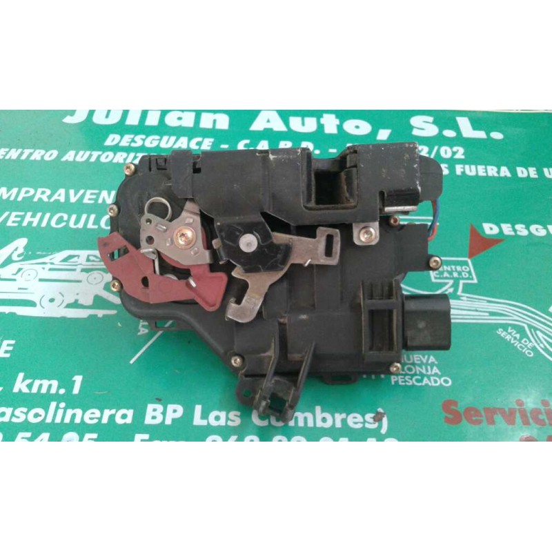 Recambio de cerradura puerta delantera derecha para audi a4 berlina (8e) referencia OEM IAM 8E1837016C 4+3 PINES NEGRO