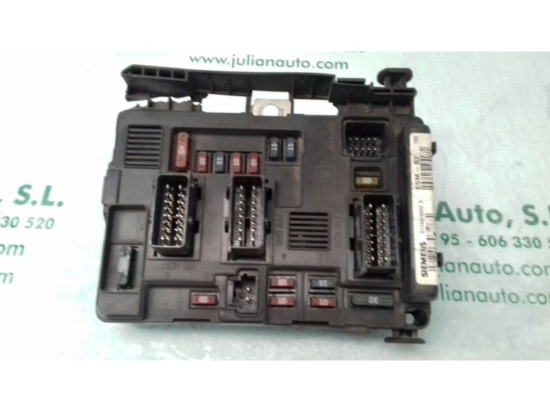Recambio de caja reles / fusibles para peugeot 206 berlina xr referencia OEM IAM 964349898000 BSM B2 SIEMENS