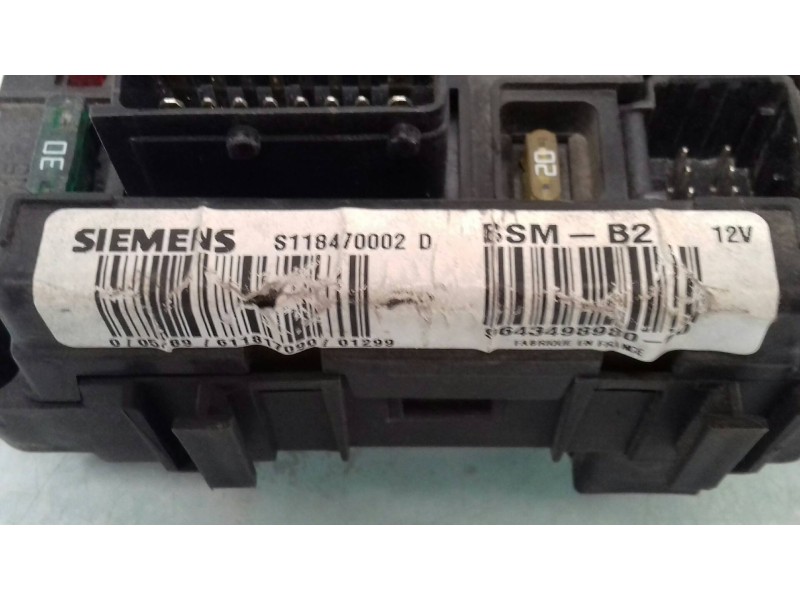 Recambio de caja reles / fusibles para peugeot 206 berlina xr referencia OEM IAM 964349898000 BSM B2 SIEMENS