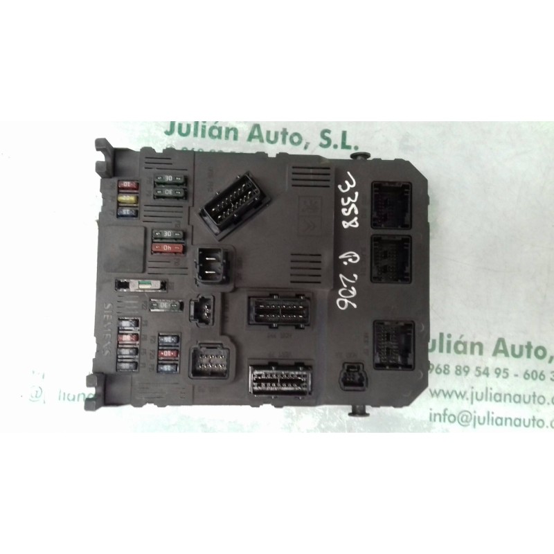 Recambio de caja reles / fusibles para peugeot 206 berlina xr referencia OEM IAM 9645747480 BSI E02 00 SIEMENS