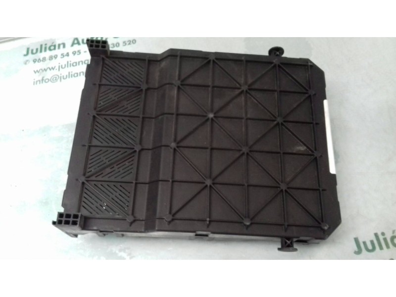 Recambio de caja reles / fusibles para peugeot 206 berlina xr referencia OEM IAM 9645747480 BSI E02 00 SIEMENS