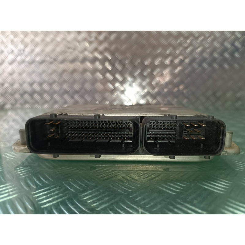 Recambio de centralita motor uce para volkswagen passat berlina (3b3) comfortline referencia OEM IAM 038906019DS 0281010543 EDC1