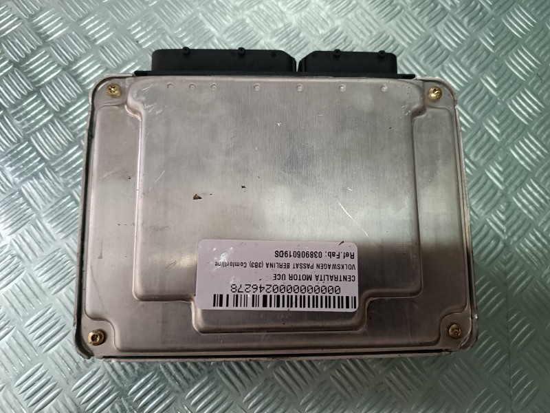 Recambio de centralita motor uce para volkswagen passat berlina (3b3) comfortline referencia OEM IAM 038906019DS 0281010543 EDC1