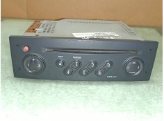 Recambio de sistema audio / radio cd para renault megane ii berlina 5p confort authentique referencia OEM IAM 8200256141 8200256