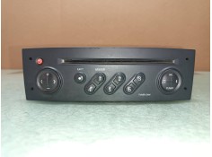 Recambio de sistema audio / radio cd para renault megane ii berlina 5p confort authentique referencia OEM IAM 8200256141 8200256 2