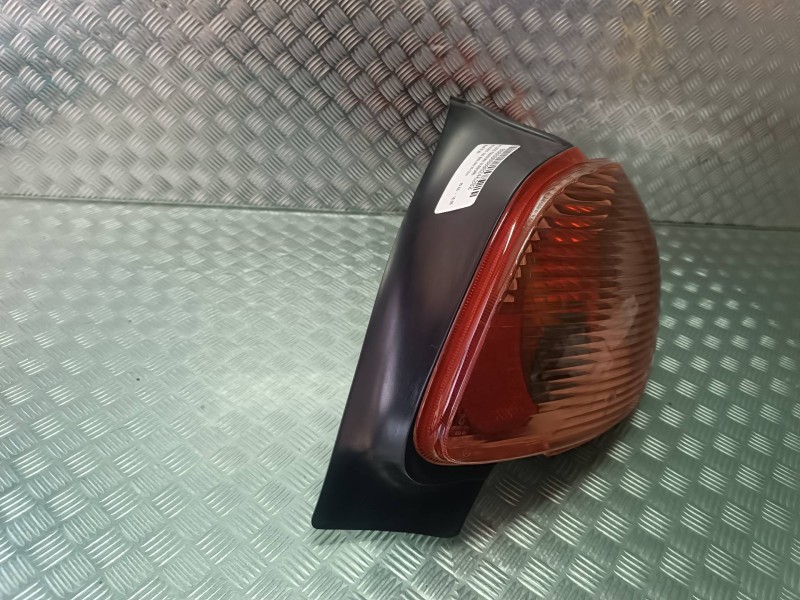 Recambio de piloto trasero derecho para peugeot 206 berlina xs clim referencia OEM IAM   