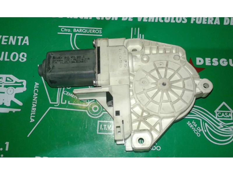 Recambio de motor elevalunas delantero izquierdo para audi a1 sportback (8xa) ambition referencia OEM IAM 8K0959801C  BROSE