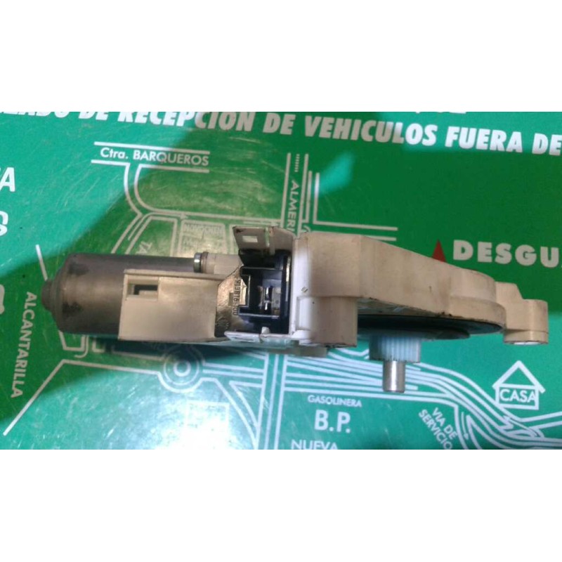 Recambio de motor elevalunas delantero izquierdo para audi a1 sportback (8xa) ambition referencia OEM IAM 8K0959801C  BROSE