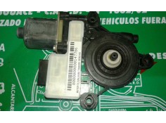 Recambio de motor elevalunas trasero derecho para seat leon (5f1) reference referencia OEM IAM 5Q0959812A 0130822726 BOSCH