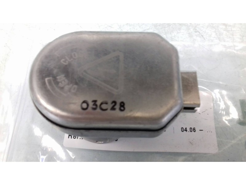 Recambio de portalamparas para renault espace iv (jk0) dynamique referencia OEM IAM 03C28  3 PINES