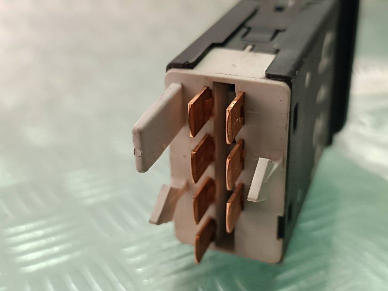 Recambio de warning para volkswagen golf iv berlina (1j1) advance referencia OEM IAM 1J0953235J 1J0959621B CONECTOR 7 PINES