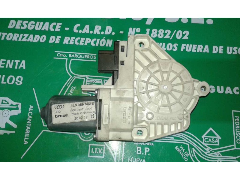 Recambio de motor elevalunas delantero derecho para audi q7 (4l) 3.0 tdi referencia OEM IAM 4L0959802B 977272101 BROSE